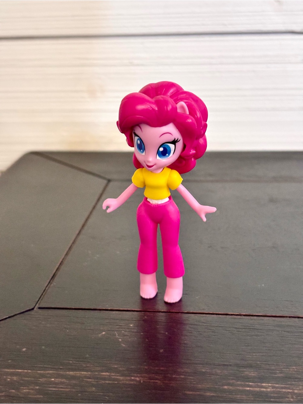 My Little Pony Equestria Girls
Fashion Squad Potion Pony “PINKIE PIE” Mini Doll